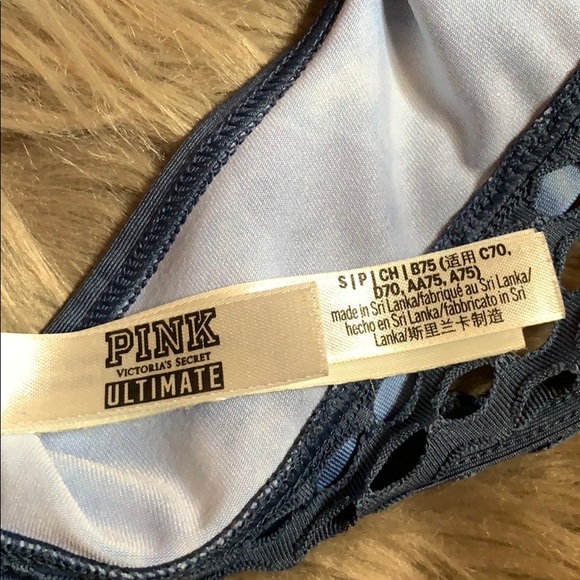 VS Pink Ultimate Blue/White Tie Dye Sports Bra - Picture 6 of 6